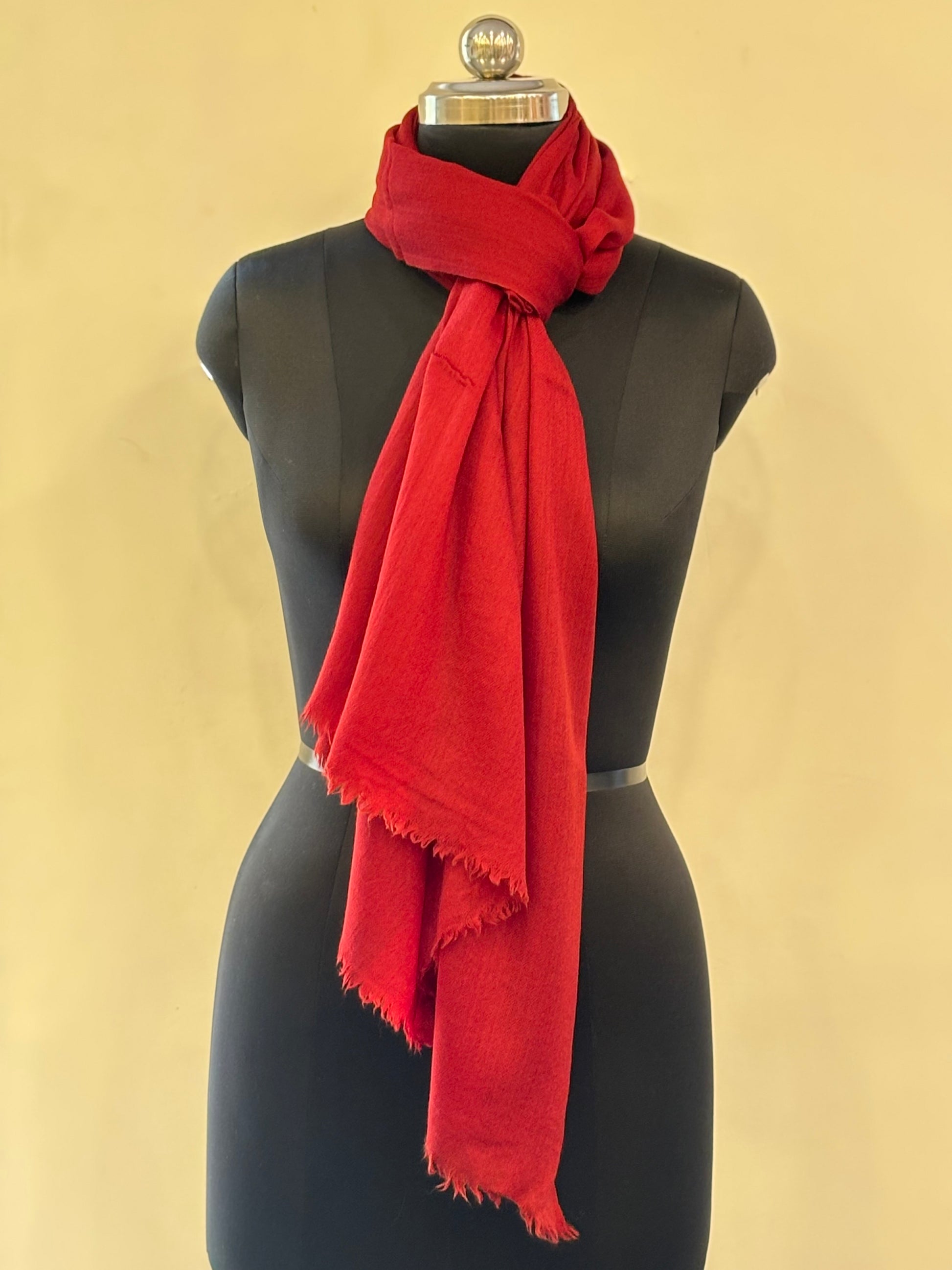 Plain Woolen Shawl – Classic Winter