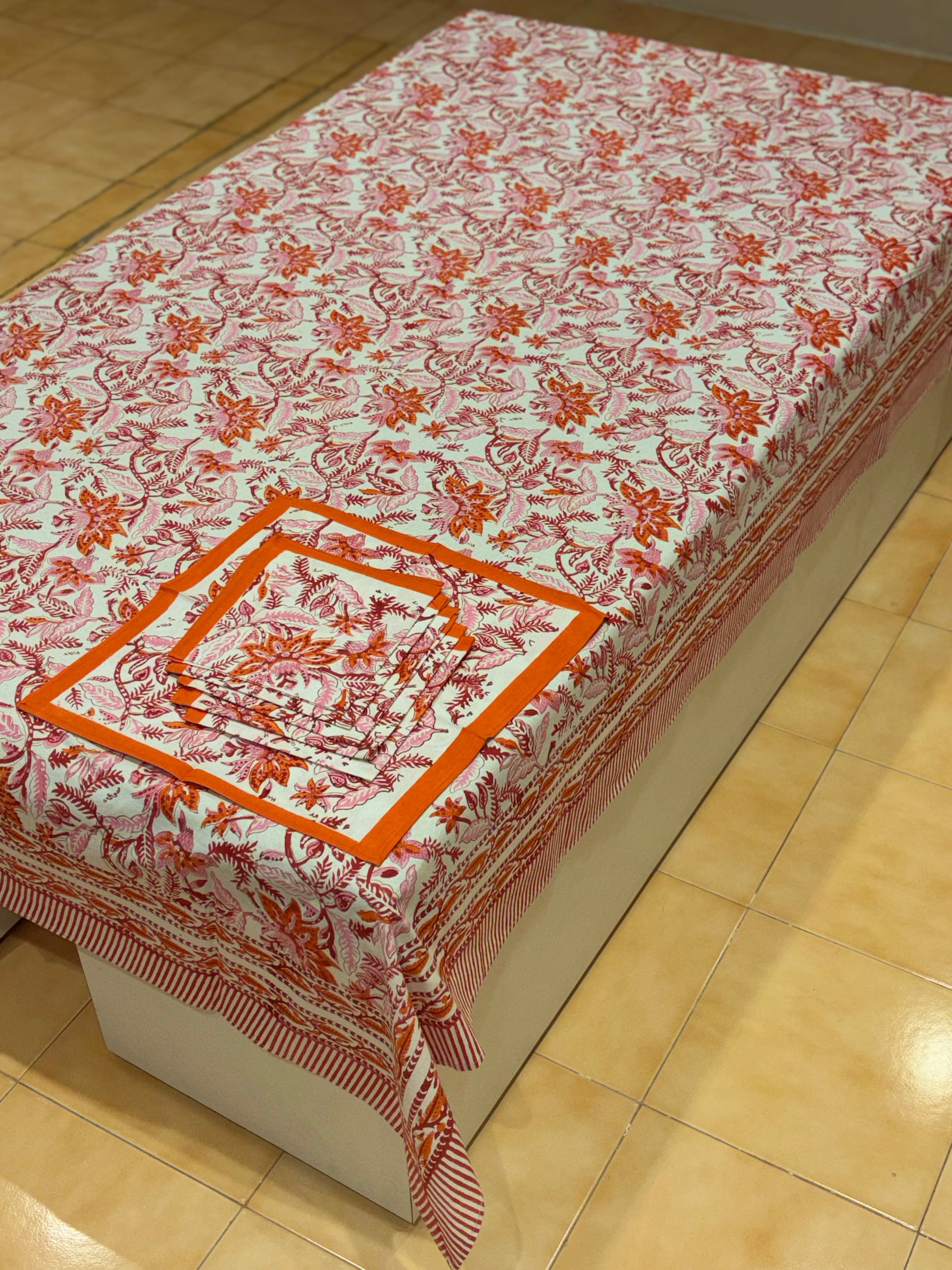 Hand block printed cotton table cover 6 seater