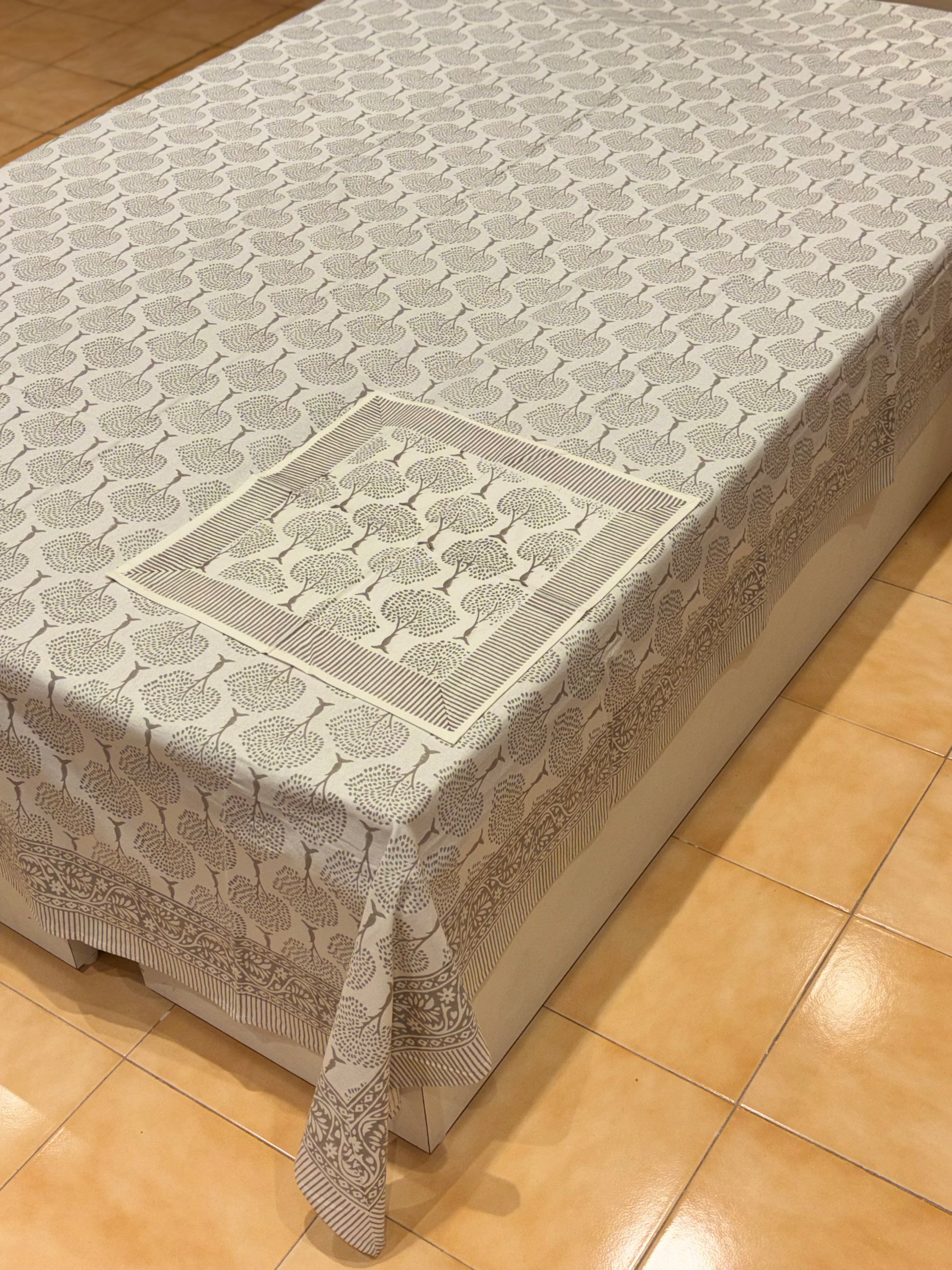 Hand block printed cotton table cover 8 seater