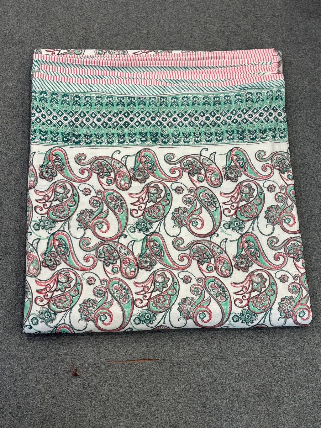 Classic Bloom – Handblock Print Cotton Dohar (90x108 inches)