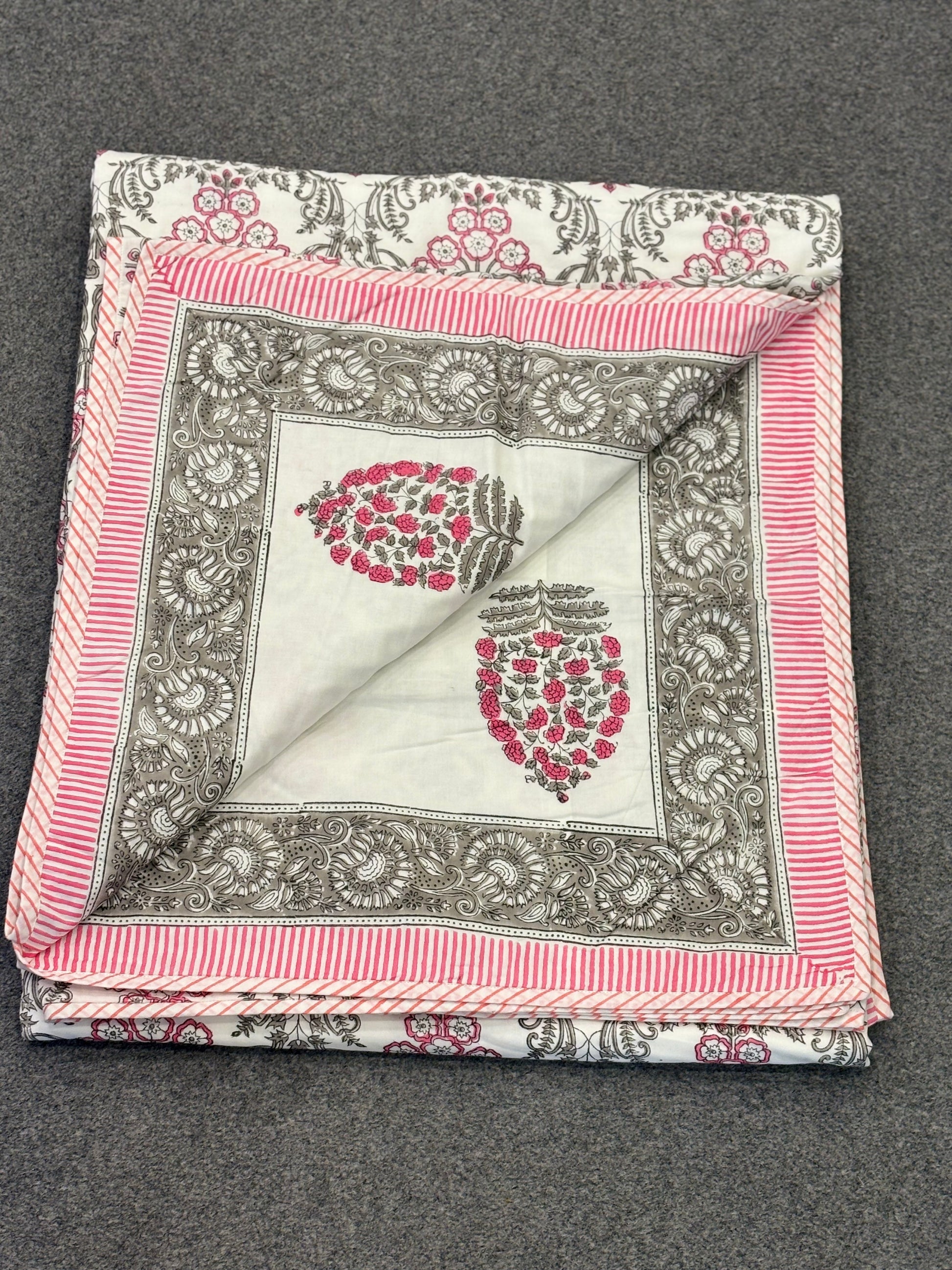 Classic Bloom – Handblock Print Cotton Dohar (90x108 inches)