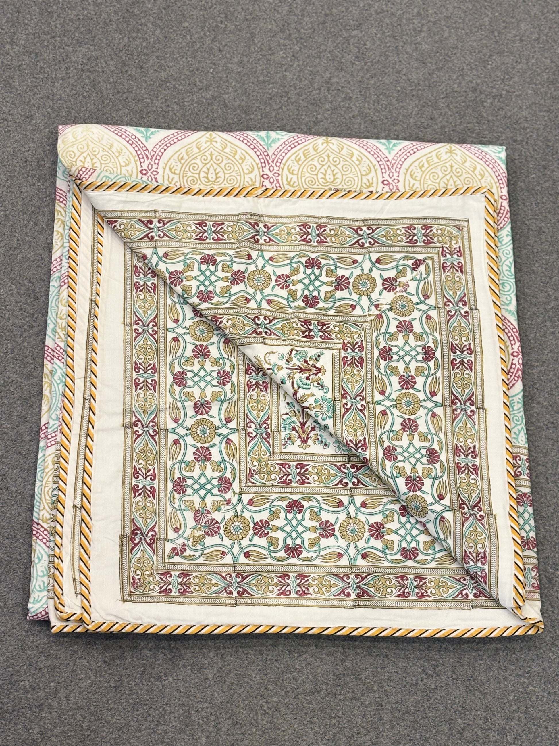 Classic Bloom – Handblock Print Cotton Dohar (90x108 inches)