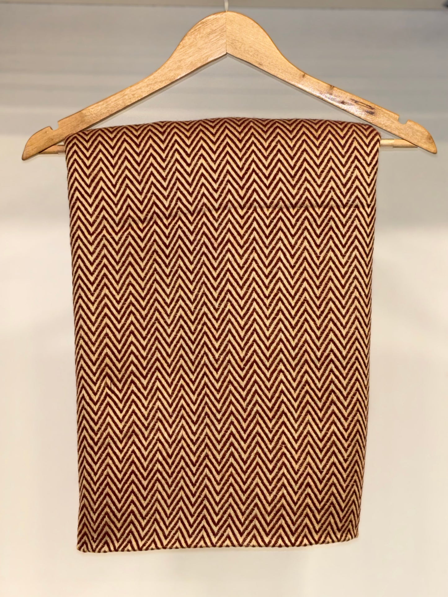 Handcrafted Wool Blanket – Soft, Warm & Stylish Winter Throw