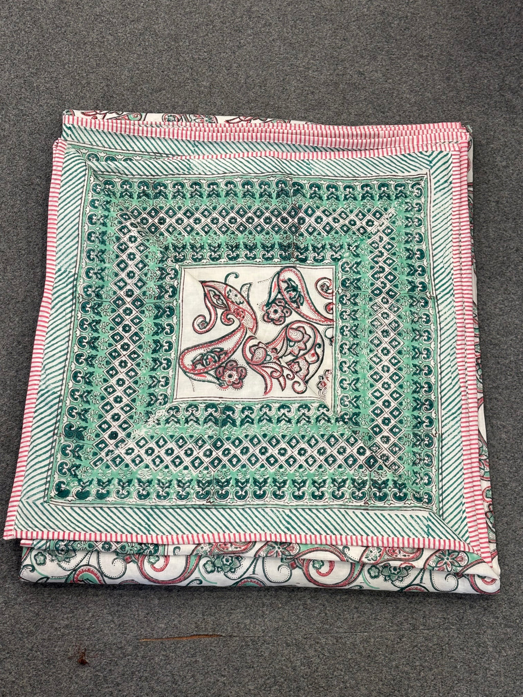 Classic Bloom – Handblock Print Cotton Dohar (90x108 inches)