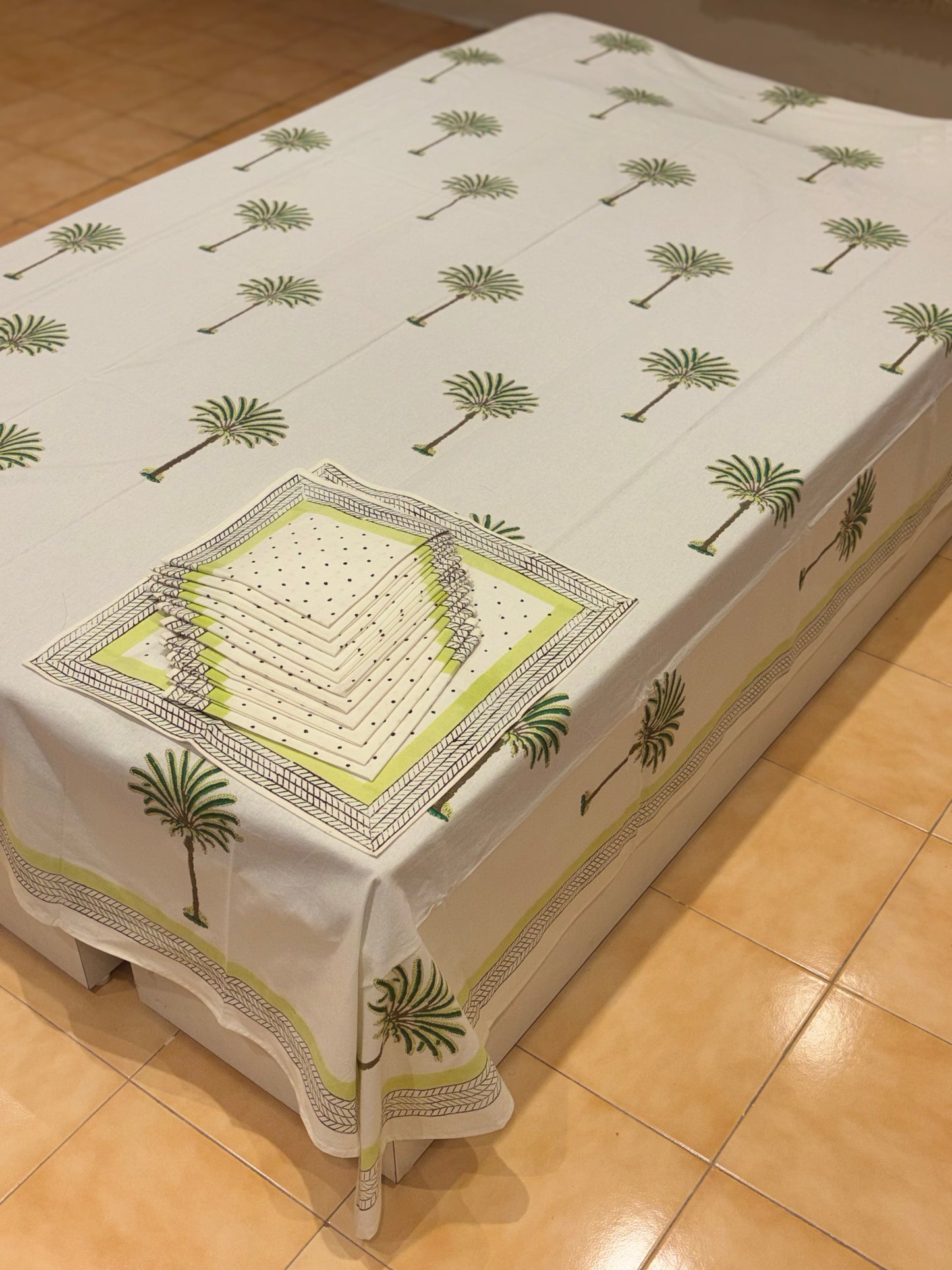 Hand block printed cotton table cover 12 seater