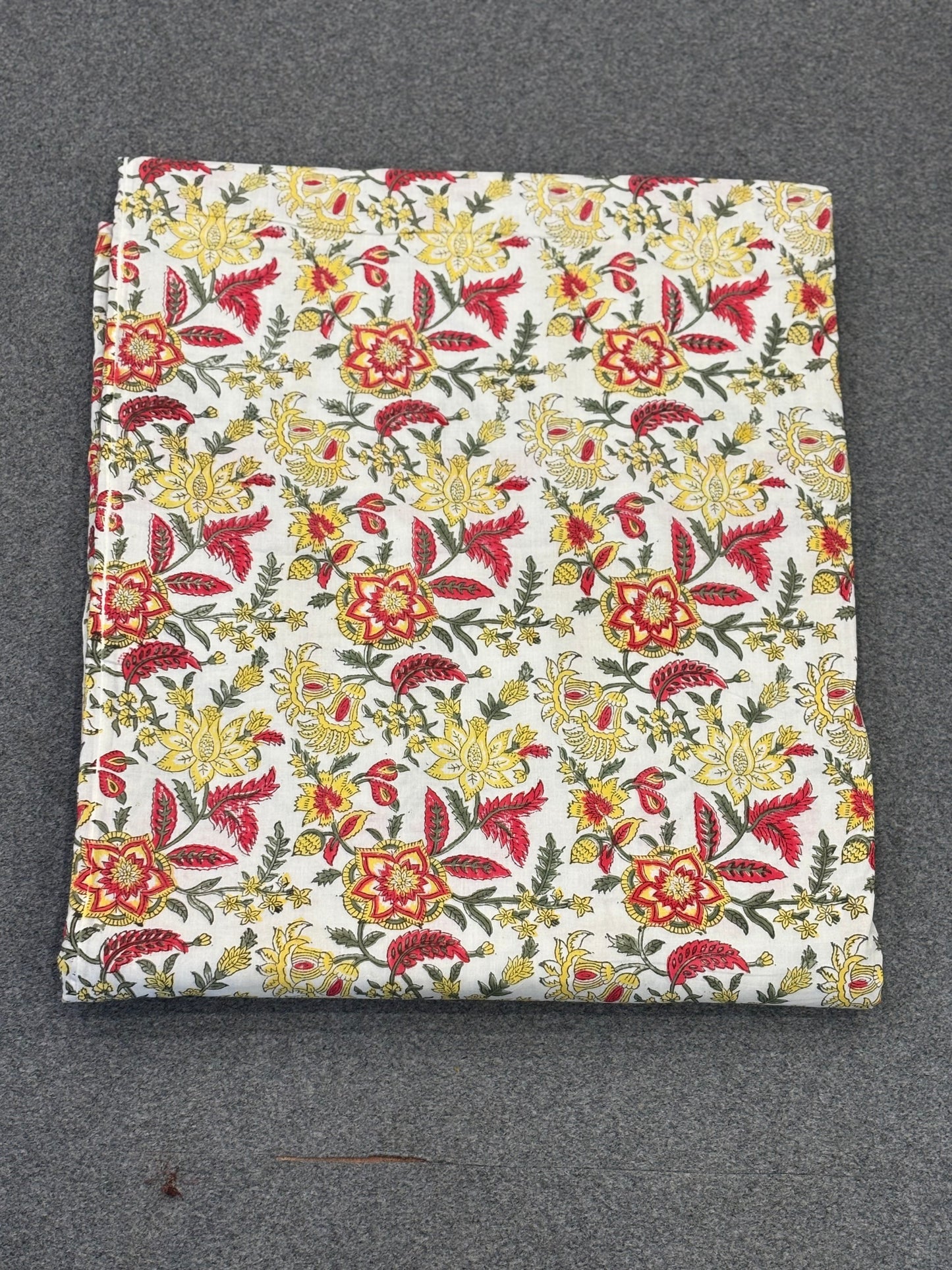 Classic Bloom – Handblock Print Cotton Dohar (90x108 inches)